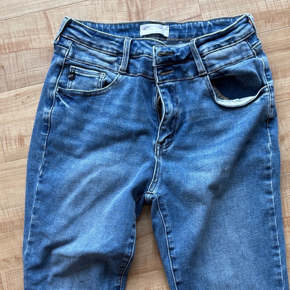 KanCan Women's Straight Leg Blue Jeans